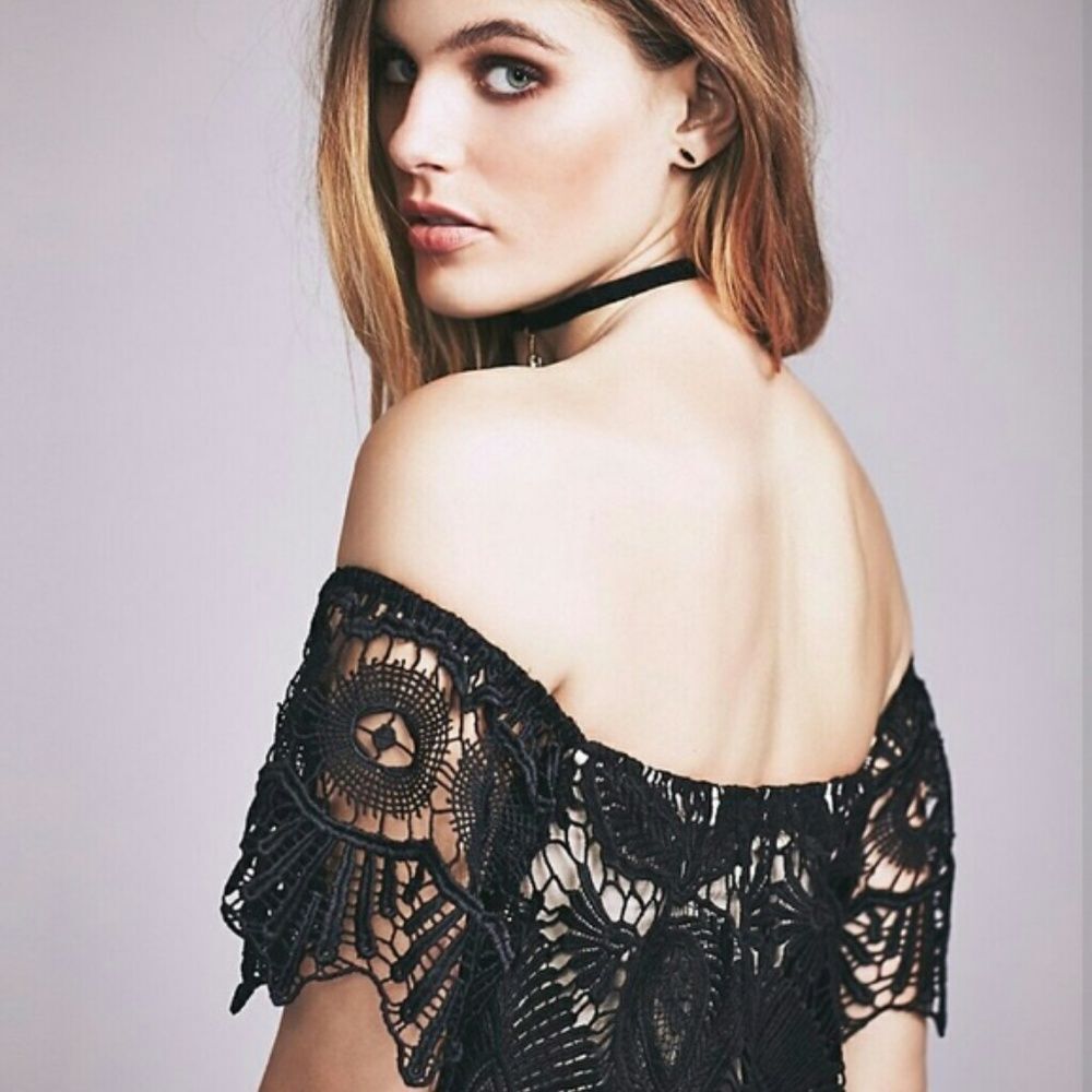 🍒NWT🍒 FREE PEOPLE CROCHET DRESS